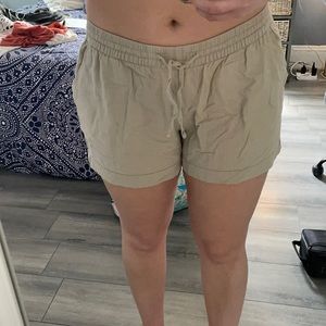 Tan linen drawstring shorts size L